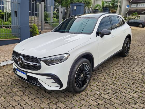 MERCEDES-BENZ GLC 300 2.0 MHEV AMG LINE 4MATIC 9G-TRONIC